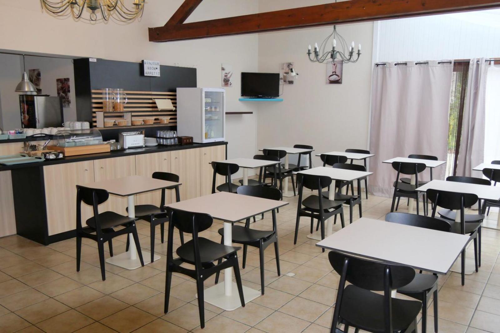 Hotel Restaurant Du Lac Graulhet エクステリア 写真